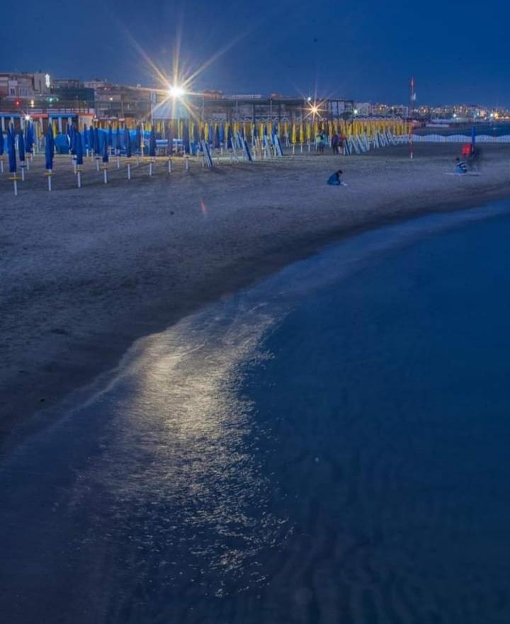 Rome Sea Apartamento Lido di Ostia Exterior foto